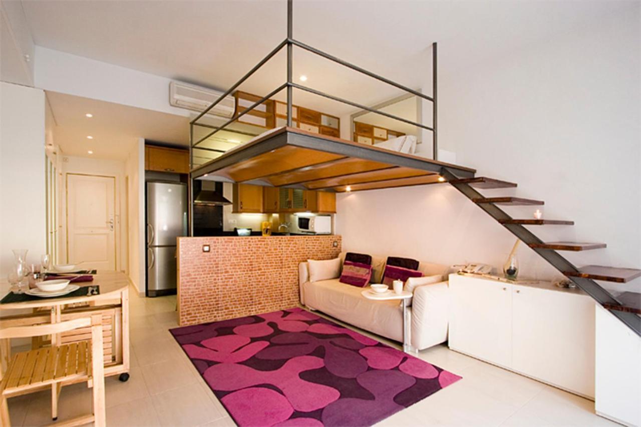 Reina Amalia Apartment Барселона Екстериор снимка